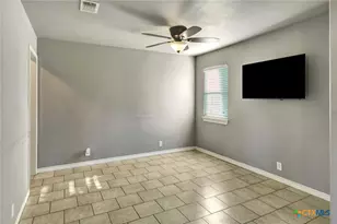 3205 Gayle St, Victoria, TX 77901 - Photo 10