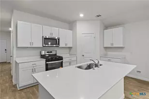 244 Flora Vista St, San Marcos, TX 78666 - Photo 14