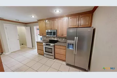 924 Holly Street, Copperas Cove, TX 76522 - Photo 8