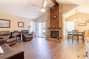 416 Roanoke Dr, Victoria, TX 77904 - Photo 16