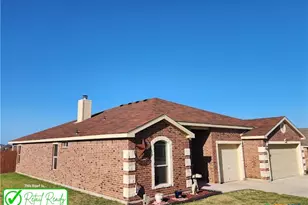 3437 Plateau St, Copperas Cove, TX 76522 - Photo 1