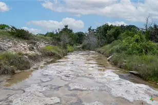 720 County Rd 2337, Lampasas, TX 76550 - Photo 42