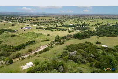 720 County Road 2337, Lampasas, TX 76550 - Photo 38