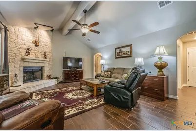 1421 Cottonwood Road, Fischer, TX 78623 - Photo 4