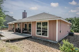 1421 Cottonwood Rd, Fischer, TX 78623 - Photo 22