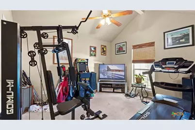 909 Queens Drive, New Braunfels, TX 78130 - Photo 26