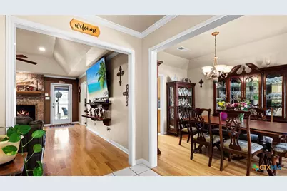 909 Queens Drive, New Braunfels, TX 78130 - Photo 6