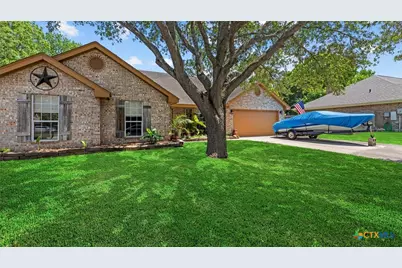 909 Queens Drive, New Braunfels, TX 78130 - Photo 4