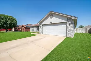 4404 Captain Dr, Killeen, TX 76549 - Photo 2
