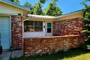 1004 Cedar Dr, Killeen, TX 76543 - Photo 1