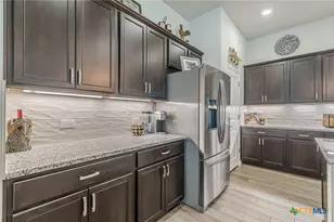 138 Harborside Dr, San Marcos, TX 78666 - Photo 12