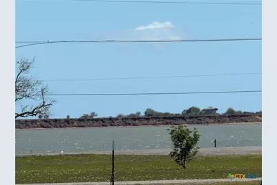 589 Swallow Drive, Palacios, TX 77465 - Photo 6