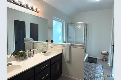 303 Arabian Drive, Victoria, TX 77904 - Photo 14