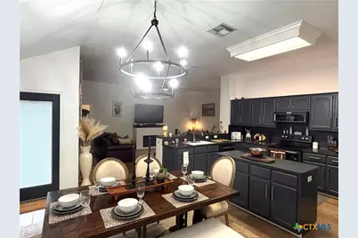 303 Arabian Drive, Victoria, TX 77904 - Photo 10