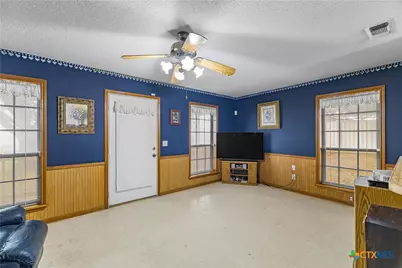 13644 Hwy 87 N, Nursery, TX 77976 - Photo 12