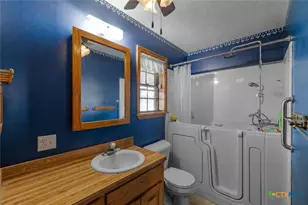 13644 Hwy 87 N, Nursery, TX 77976 - Photo 20