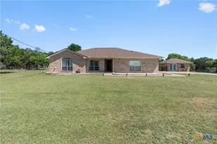 2918 Big Divide Rd, Copperas Cove, TX 76522 - Photo 2