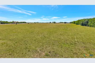 7794 US Highway 87, Victoria, TX 77905 - Photo 14