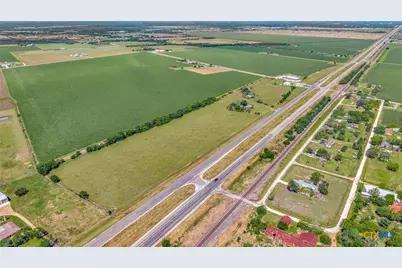 7794 US Highway 87, Victoria, TX 77905 - Photo 8