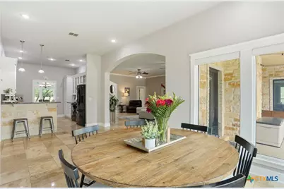 110 Regent Pass, New Braunfels, TX 78132 - Photo 10