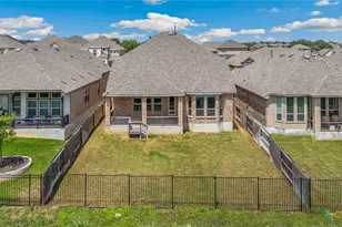 1583 Seekat Dr, New Braunfels, TX 78132 - Photo 10