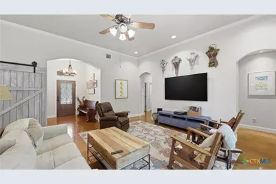 808 Elmwood Cove, New Braunfels, TX 78130 - Photo 6