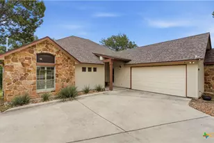 808 Elmwood Cove, New Braunfels, TX 78130 - Photo 2