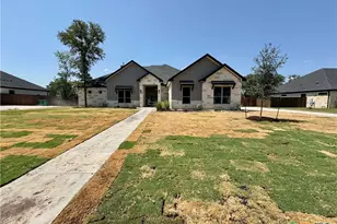 418 Dos Rios, Belton, TX 76513 - Photo 1