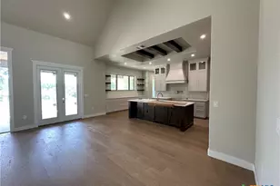 418 Dos Rios, Belton, TX 76513 - Photo 2