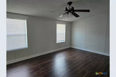 566 Gateway Circle, New Braunfels, TX 78130 - Photo 8