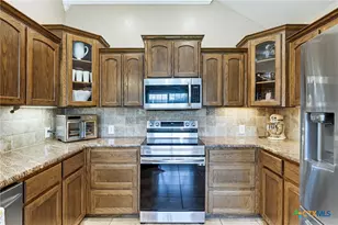 2005 Drawbridge Dr, Harker Heights, TX 76548 - Photo 10
