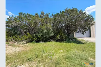 560 Hummingbird Hill, Canyon Lake, TX 78133 - Photo 4