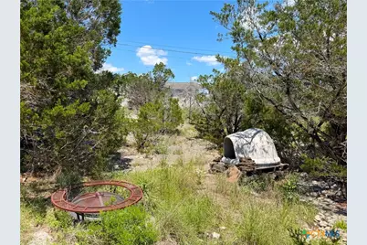 560 Hummingbird Hill, Canyon Lake, TX 78133 - Photo 8