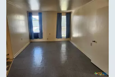 1205 S 17th Street, Temple, TX 76504 - Photo 6