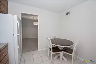 2001 Hannahawk Cir, Harker Heights, TX 76548 - Photo 8