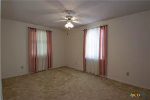 2001 Hannahawk Cir, Harker Heights, TX 76548 - Photo 20