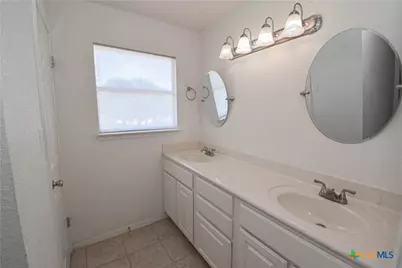 2001 Hannahawk Circle, Harker Heights, TX 76548 - Photo 16