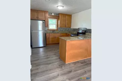 505 Curry Avenue, Copperas Cove, TX 76522 - Photo 2