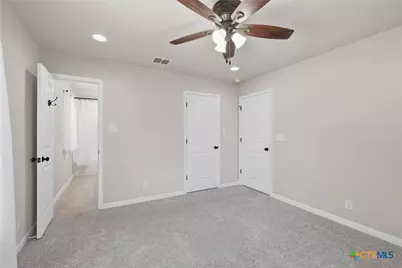 1427 Bonnyview Dr, Canyon Lake, TX 78133 - Photo 20