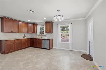 1427 Bonnyview Dr, Canyon Lake, TX 78133 - Photo 16