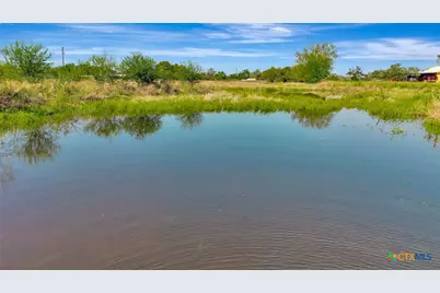 7946 Lower Mission Valley Road, Victoria, TX 77905 - Photo 6
