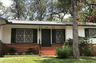 1175 Canyon Dr, New Braunfels, TX 78130 - Photo 2