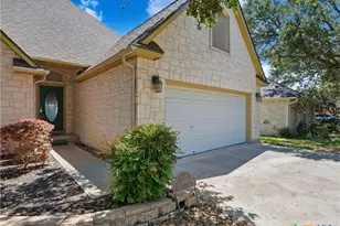 2147 N Ranch Estates Blvd, New Braunfels, TX 78130 - Photo 32