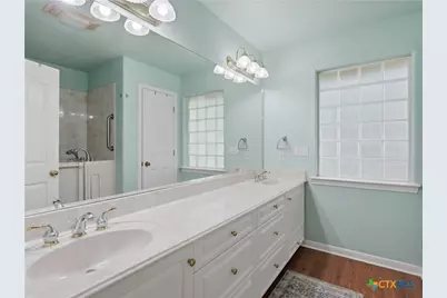 2147 N Ranch Estates Boulevard, New Braunfels, TX 78130 - Photo 14