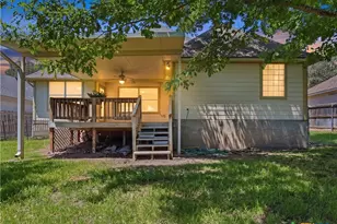 2147 N Ranch Estates Blvd, New Braunfels, TX 78130 - Photo 26