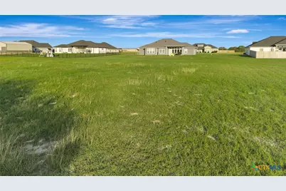 220 Whitetail Lane, Victoria, TX 77905 - Photo 36