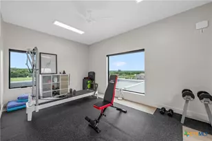 356 Bold Springs Ct, West, TX 76691 - Photo 14