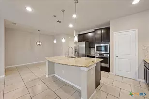 1226 Hidden Cave Dr, New Braunfels, TX 78132 - Photo 8