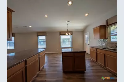 2937 Post Oak Circle, New Braunfels, TX 78130 - Photo 18