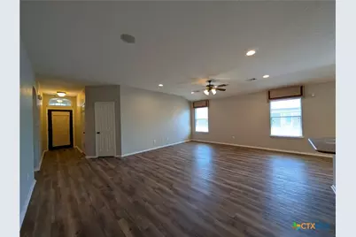 2937 Post Oak Circle, New Braunfels, TX 78130 - Photo 6